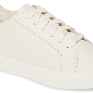 Dolce Vita - Zia Clean White Sole Sneaker - size 6.5 Brand New w/ tags